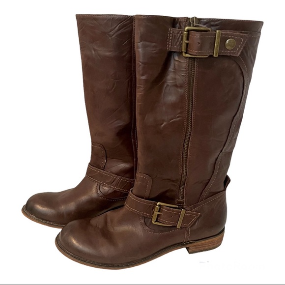 Gianni Bini mid-calf boots. Brown leather with buckle accents. - Picture 2 of 8